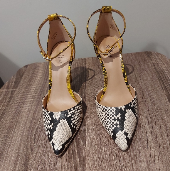 ☀️ 🌻 NEW! Call It Spring Stilettos - Picture 2 of 11